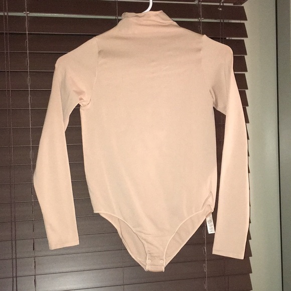 Skims Essential Mock Neck Long Sleeve Bodysuit | Sandstone - Picture 1 of 3